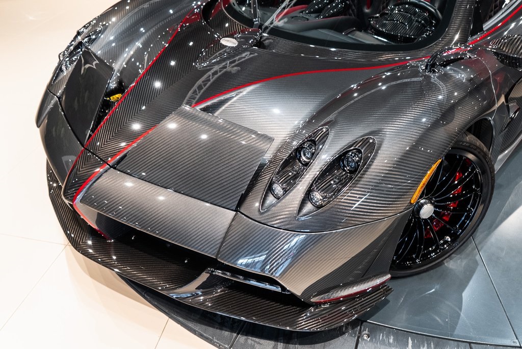 2017 Pagani Huayra photo 11