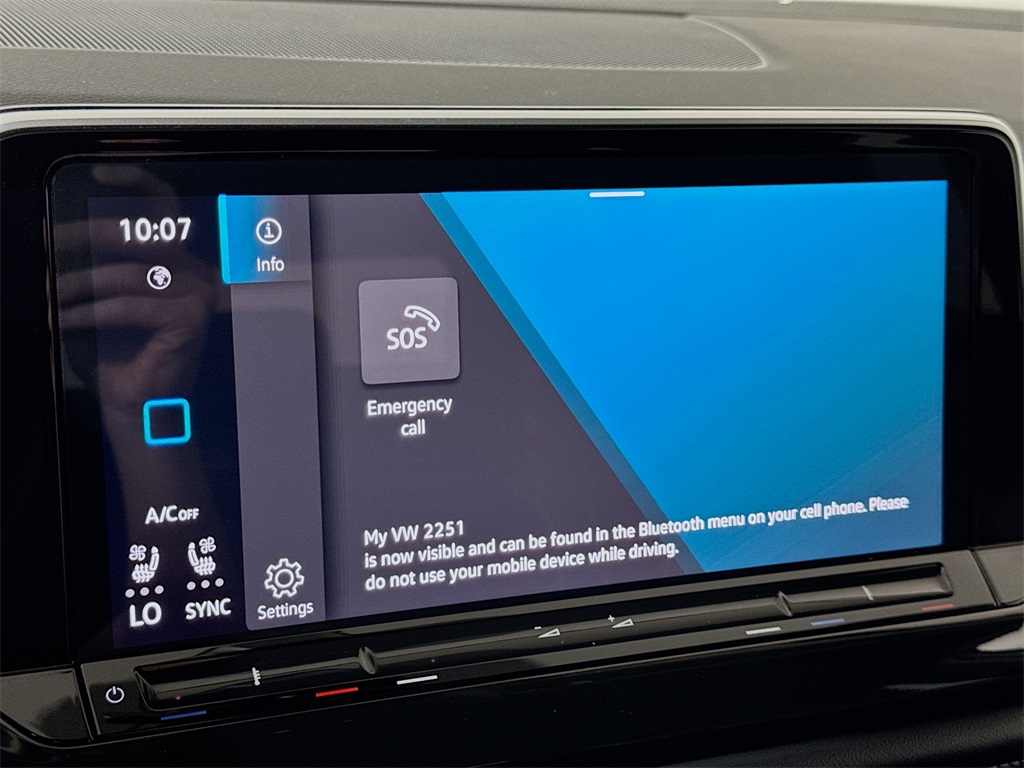 2025 Volkswagen Atlas SE Technology photo 32