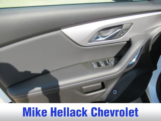 2023 Chevrolet Blazer 2LT photo 13