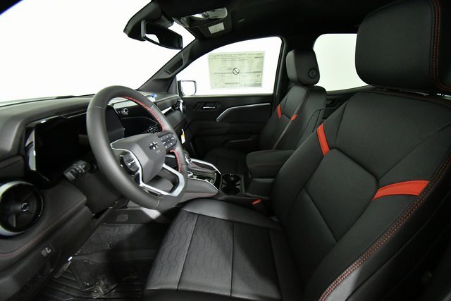 2026 Chevrolet Colorado Z71 photo 4
