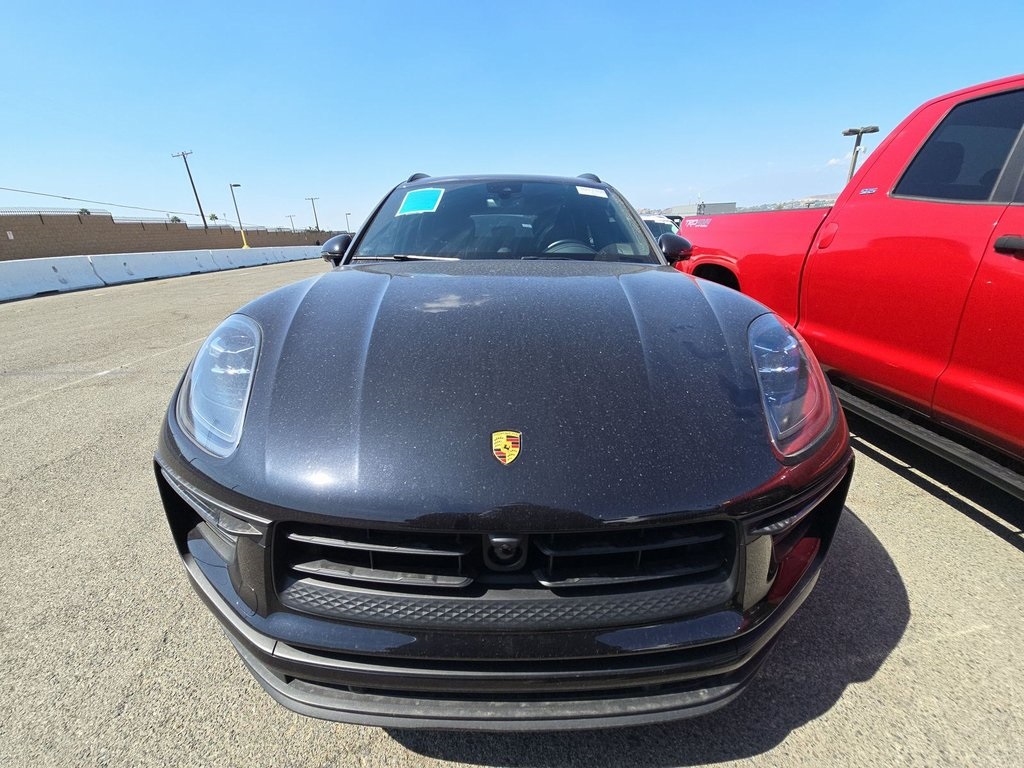 Used 2023 Porsche Macan T with VIN WP1AA2A56PLB11201 for sale in Kansas City