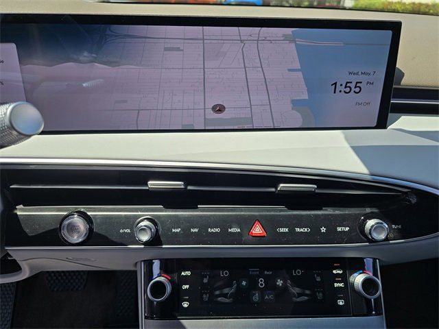 2026 Genesis GV70 2.5T Advanced photo 15