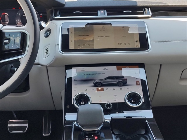 2023 Land Rover Range Rover Velar P400 HST photo 13