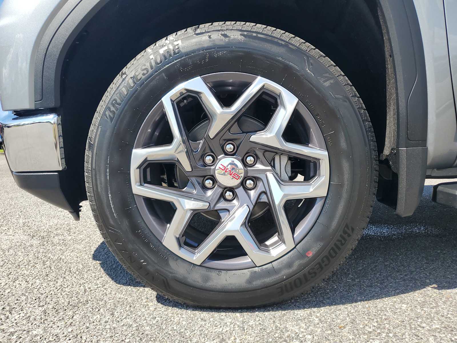 2026 Gmc Sierra 1500 SLT photo 10