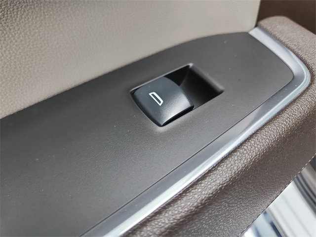 2025 Gmc Sierra 1500 SLT photo 10