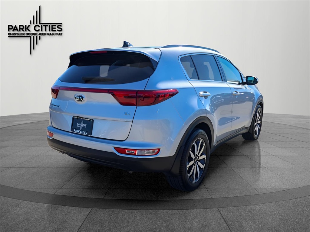 2017 Kia Sportage EX photo 3