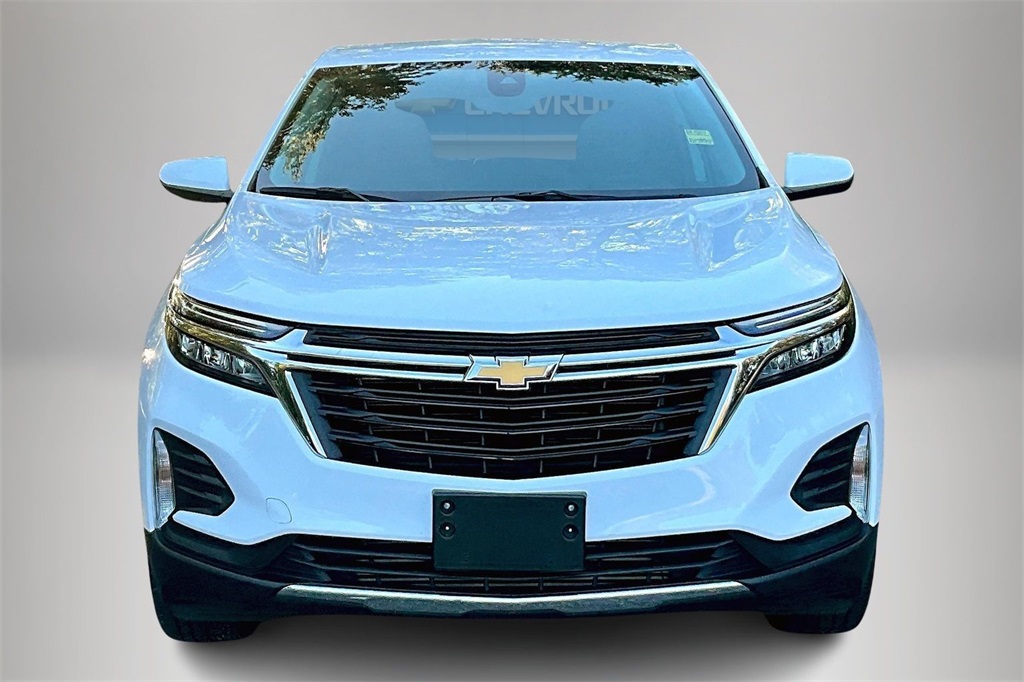 2022 Chevrolet Equinox LT photo 3