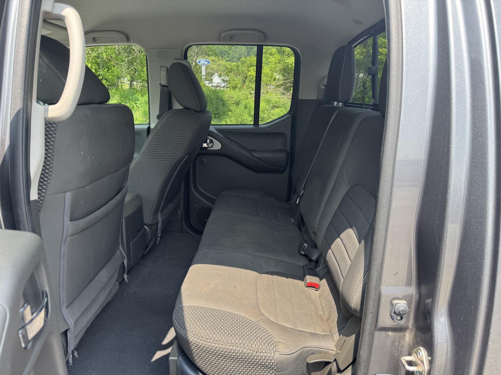 2019 Nissan Frontier PRO-4X photo 16