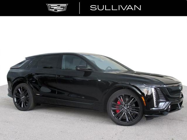 2026 Cadillac Lyriq photo 2
