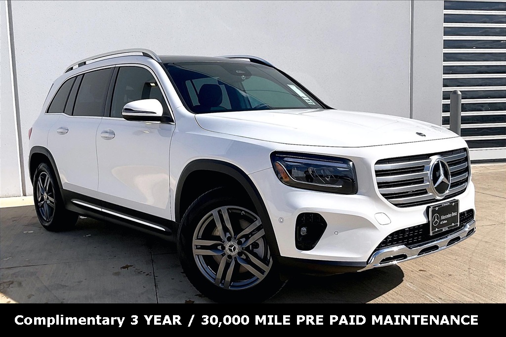 2025 Mercedes-Benz GLB Base's photo