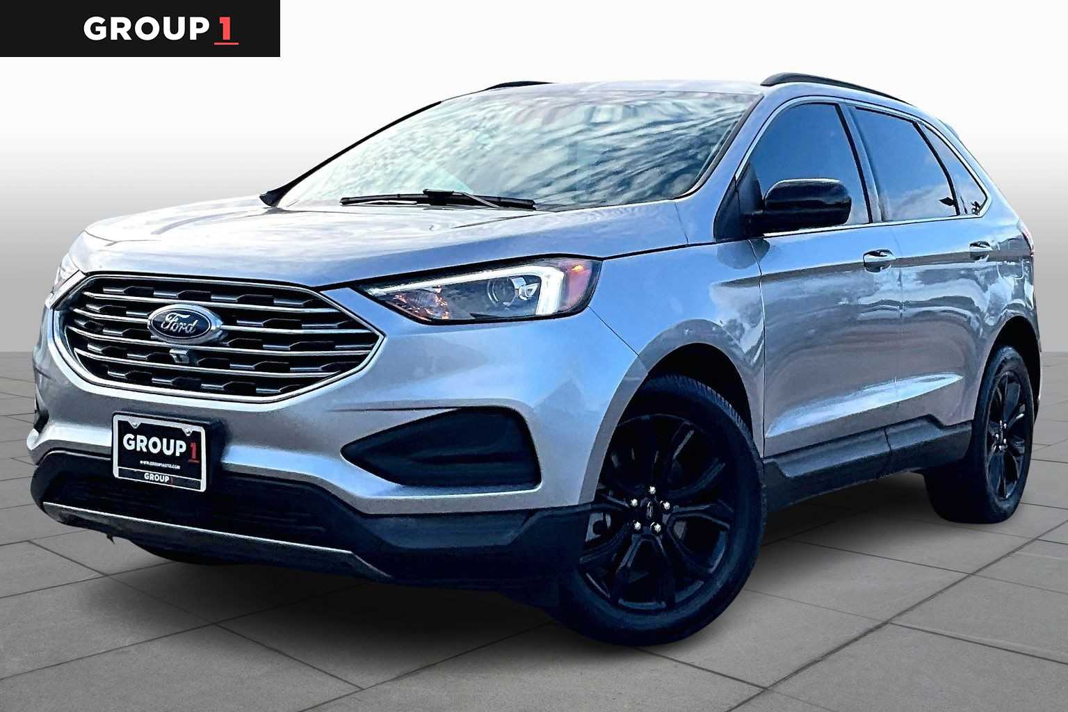 2022 Ford Edge SE's photo