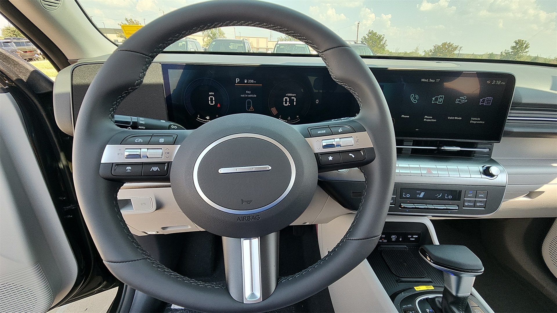 2026 Hyundai Kona SEL photo 18