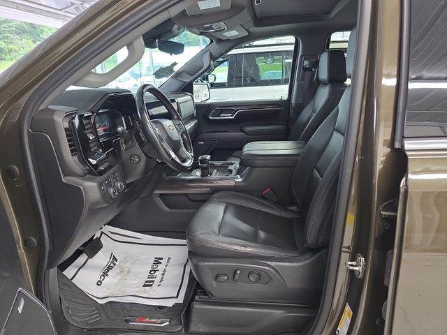 2023 Chevrolet Silverado 1500 LTZ photo 13