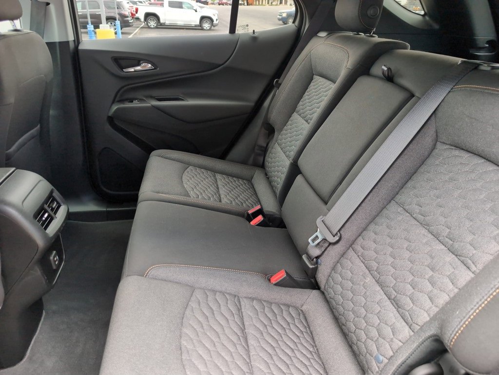 2019 Chevrolet Equinox LT photo 12