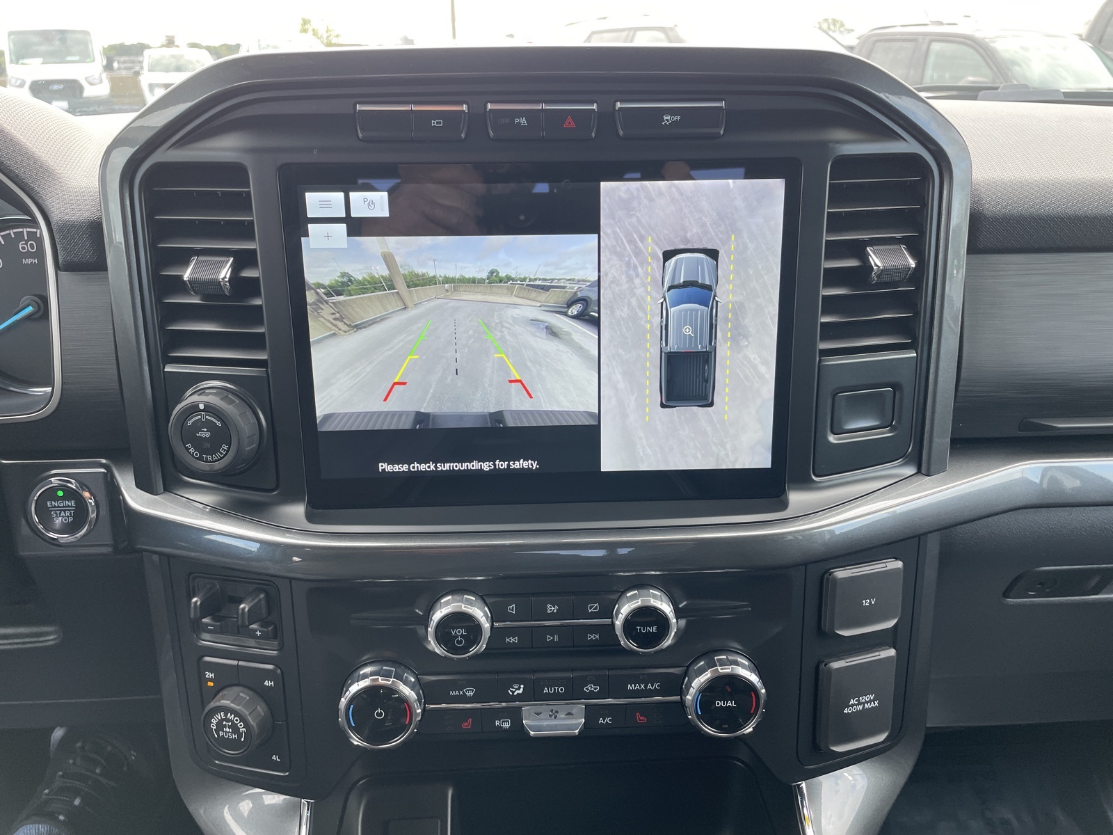 2022 Ford F-150 XLT photo 18