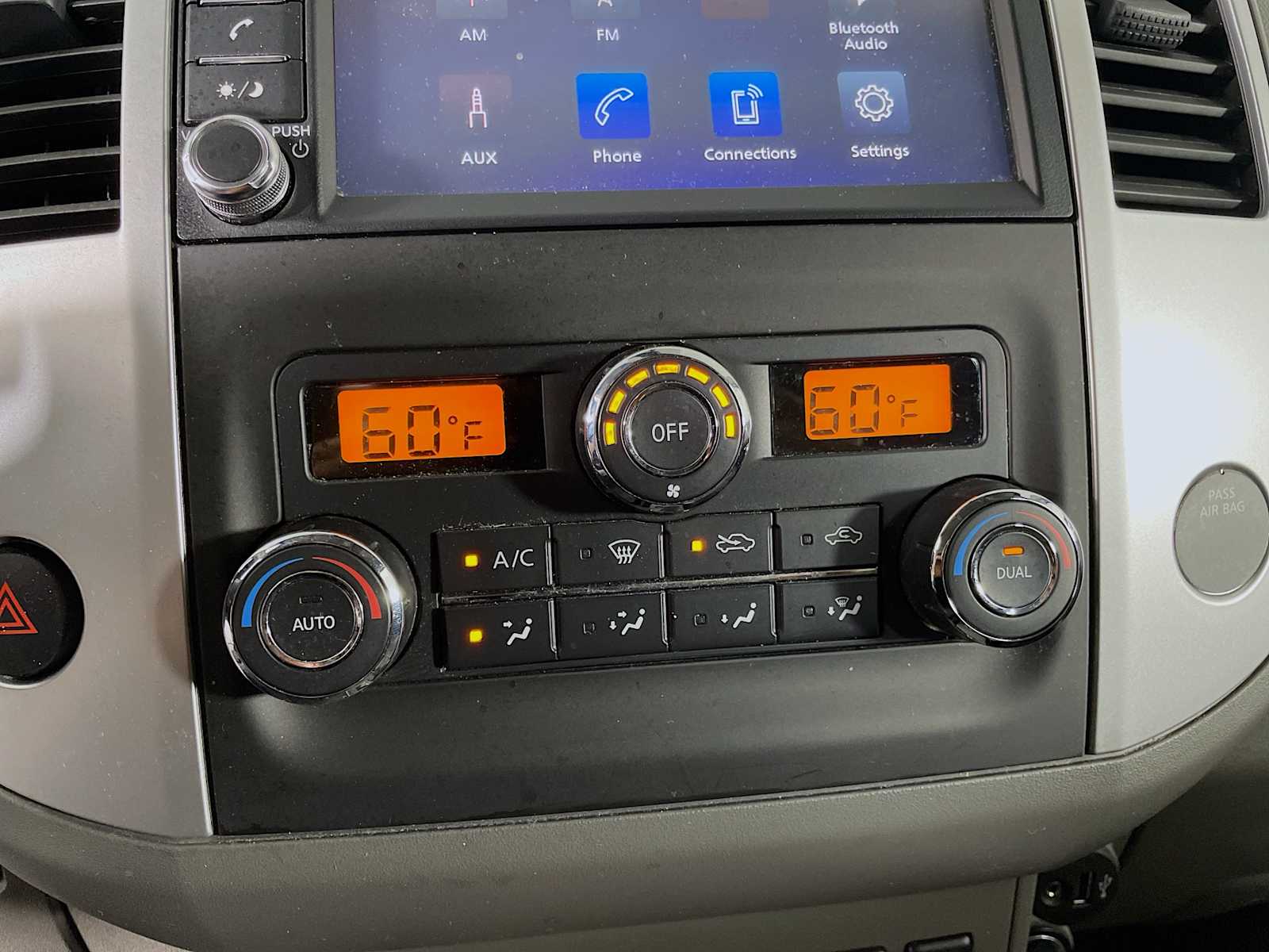 2021 Nissan Frontier SV photo 11