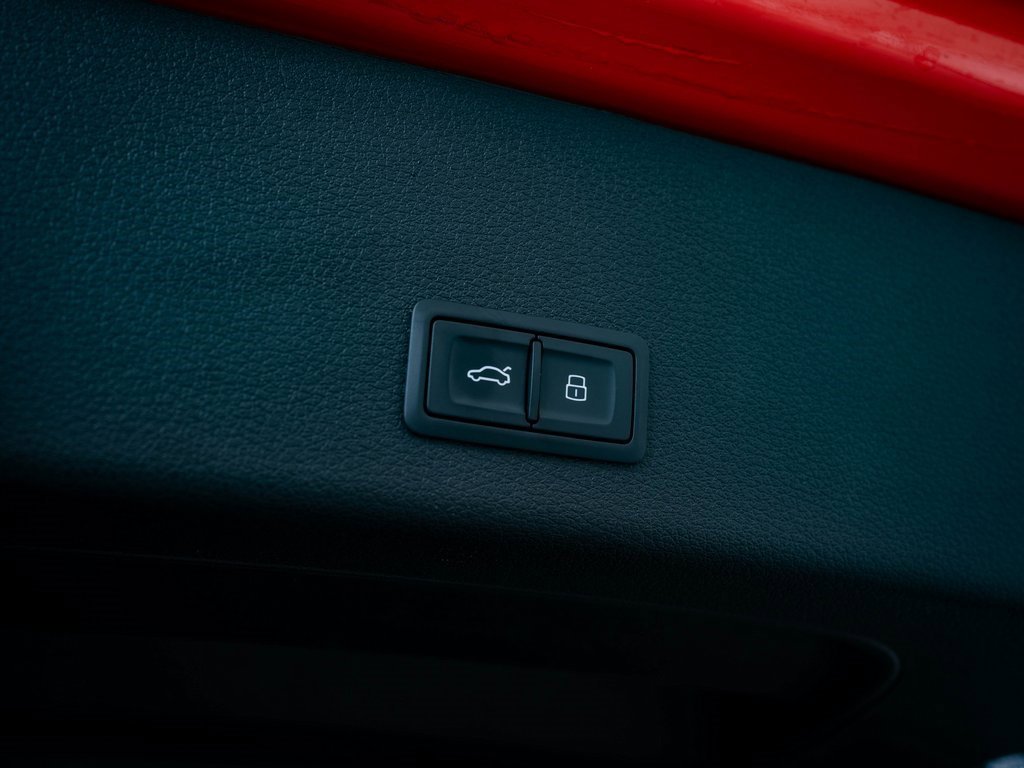 2022 Audi e-tron Premium Plus photo 36
