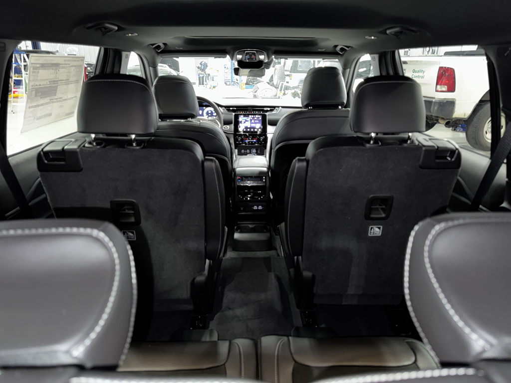 2025 Jeep Grand Cherokee Altitude X photo 10