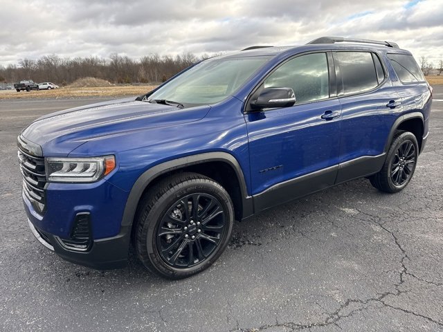 2023 GMC Acadia SLE's photo