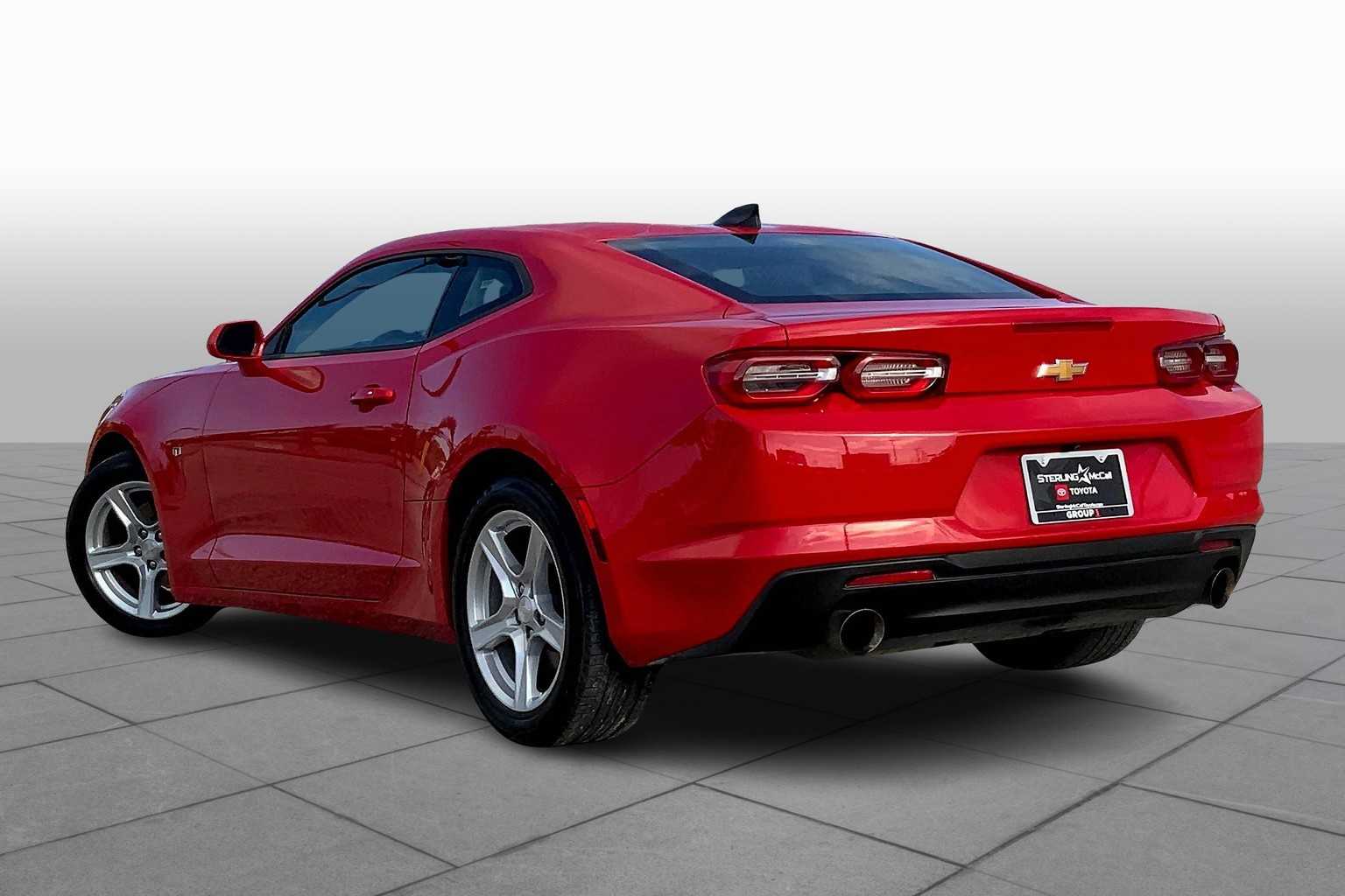 2023 Chevrolet Camaro 1LT photo 11