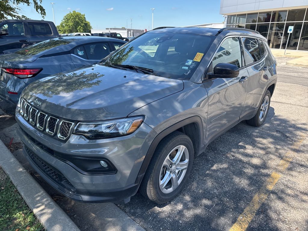 Used 2024 Jeep Compass Latitude with VIN 3C4NJDBN2RT608010 for sale in Kansas City