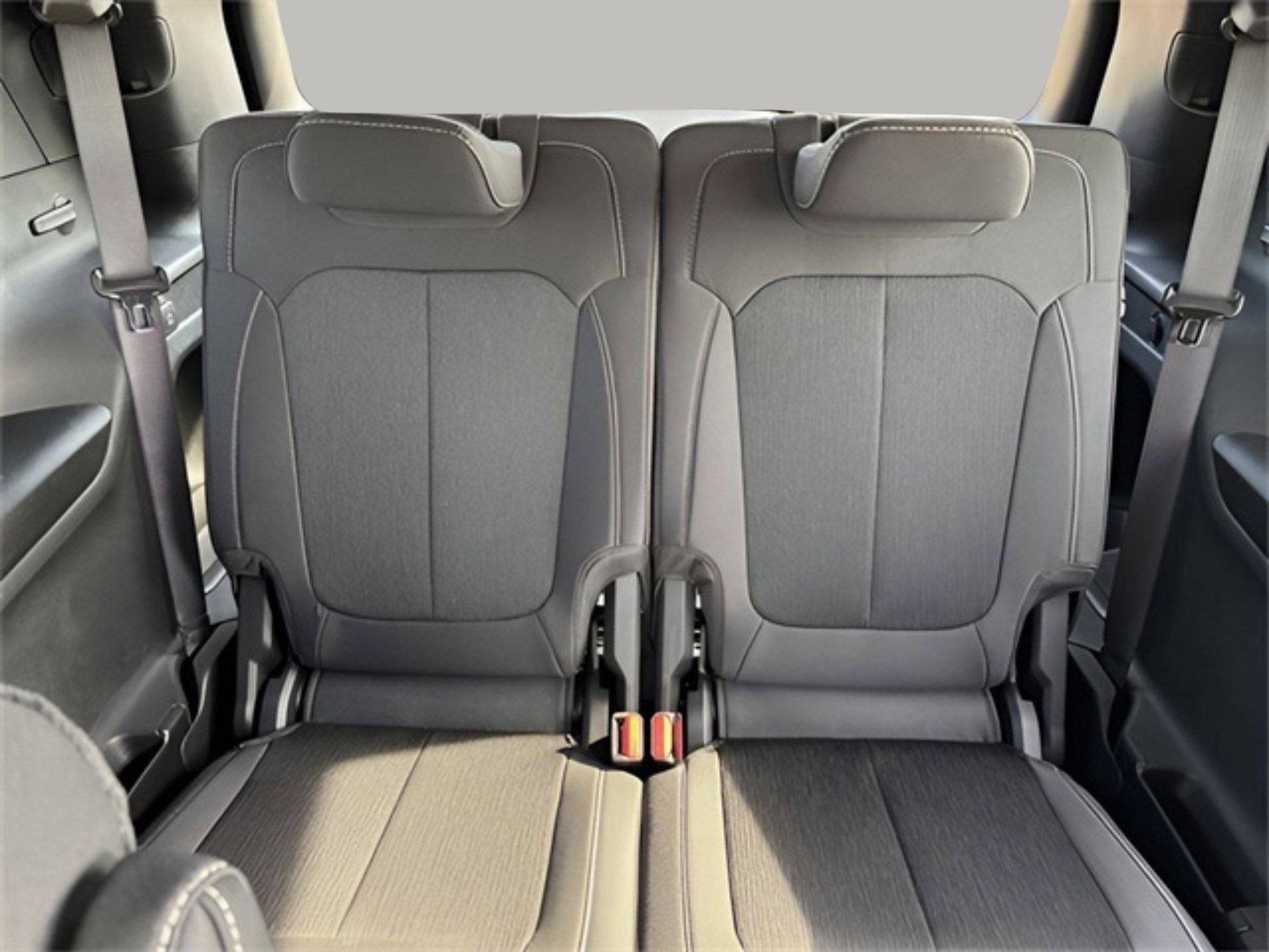 2025 Jeep Grand Cherokee Laredo X photo 17
