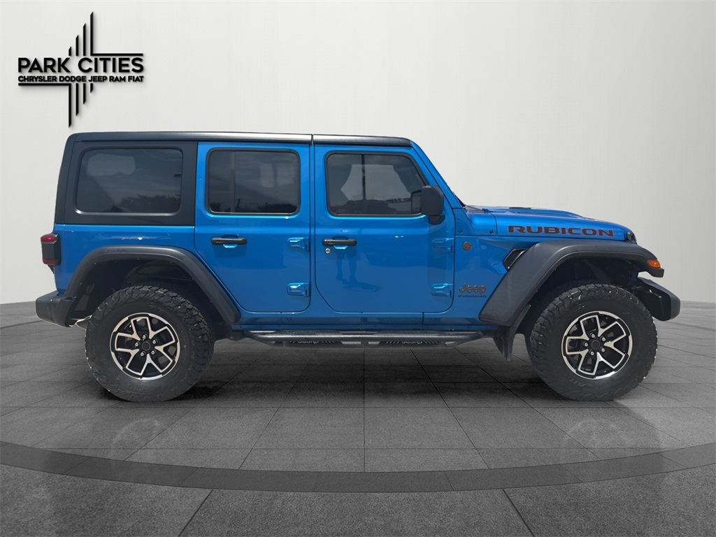 2024 Jeep Wrangler Rubicon photo 2