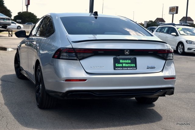 2025 Honda Accord Hybrid Sport-L photo 2