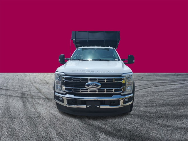 2025 Ford F-450 XL photo 2