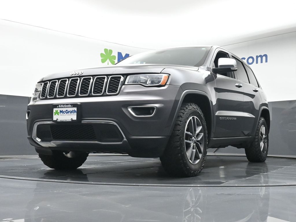 2017 Jeep Grand Cherokee Limited photo 4