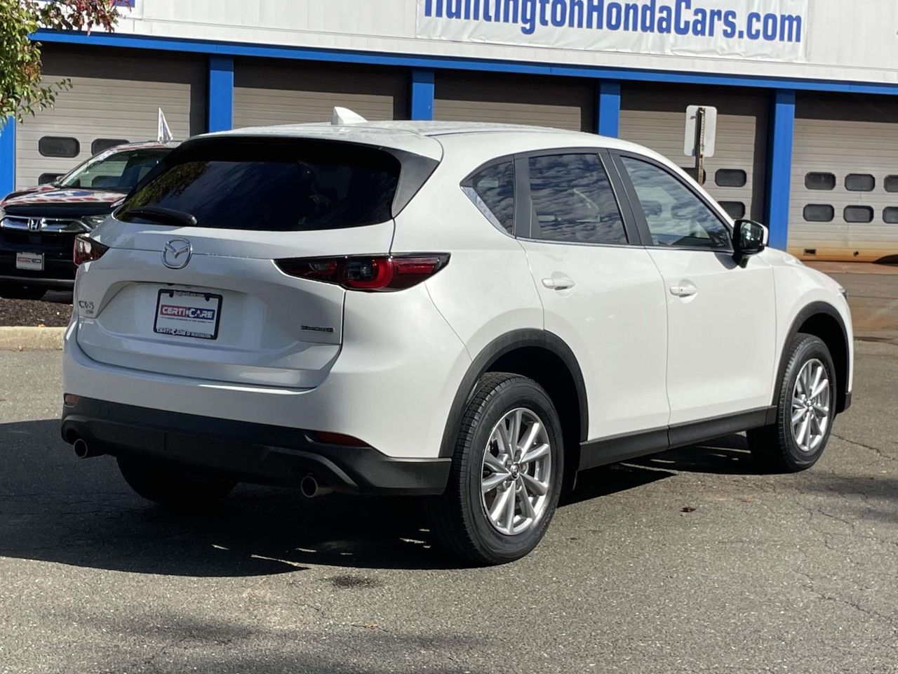 2023 Mazda CX-5 2.5 S Preferred photo 7