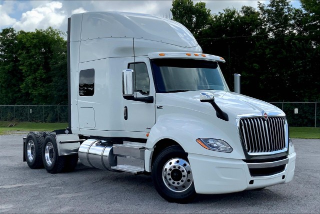 Pre-Owned 2023 International LT625 6x4 Sleeper