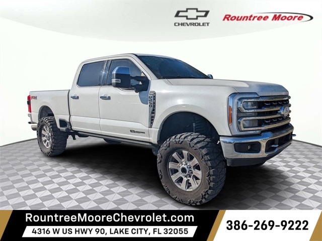 2023 Ford F-250 Super Duty Lariat's photo