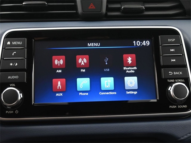 2025 Nissan Versa SV photo 3