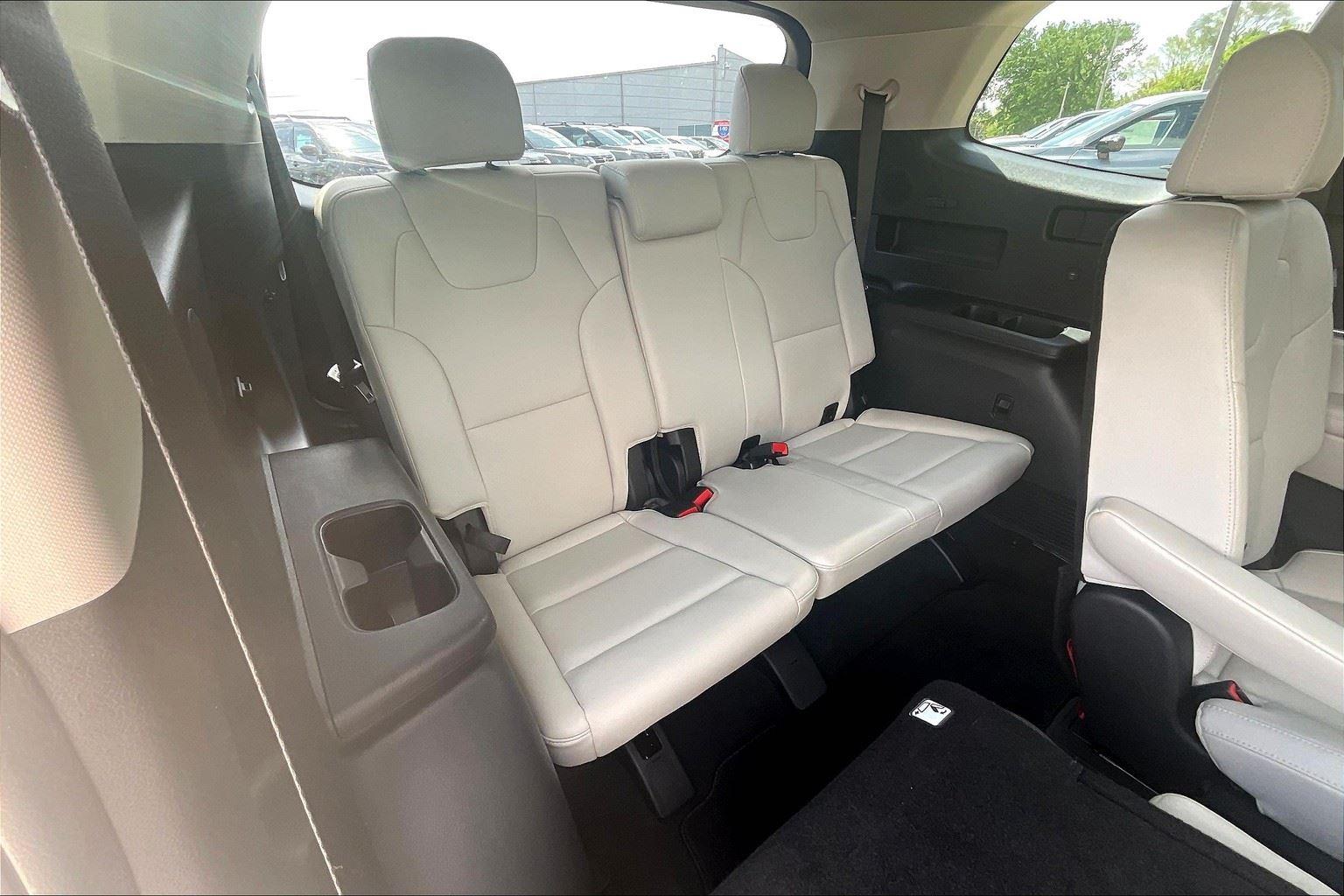 2024 Kia Telluride SX photo 27