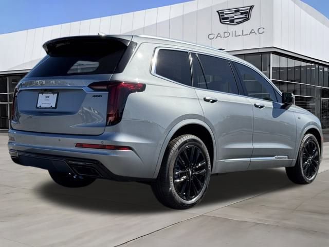 2025 Cadillac XT6 Premium Luxury photo 4