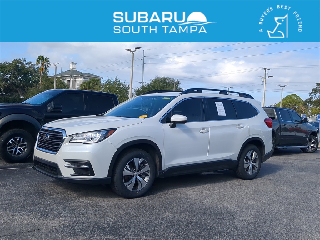 2022 Subaru Ascent Premium's photo