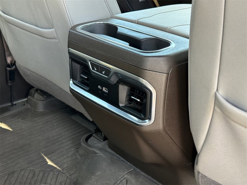 2023 Chevrolet Silverado 1500 LTZ photo 18