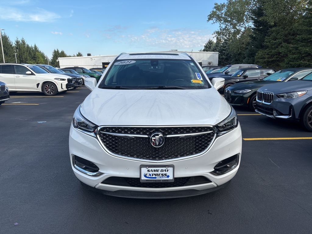 2021 Buick Enclave Avenir photo 2