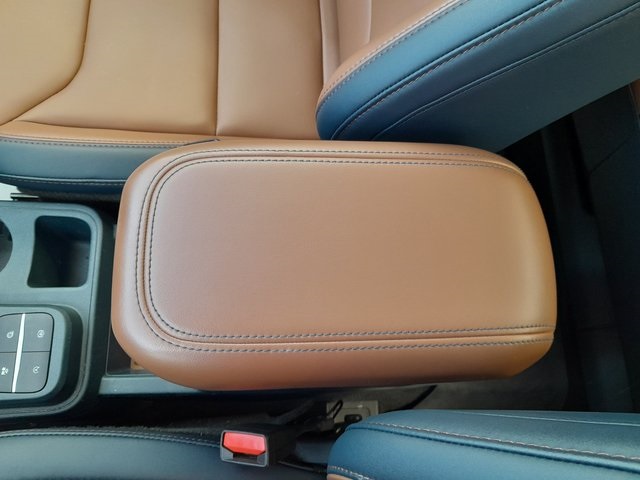 2023 Ford Maverick Lariat photo 28
