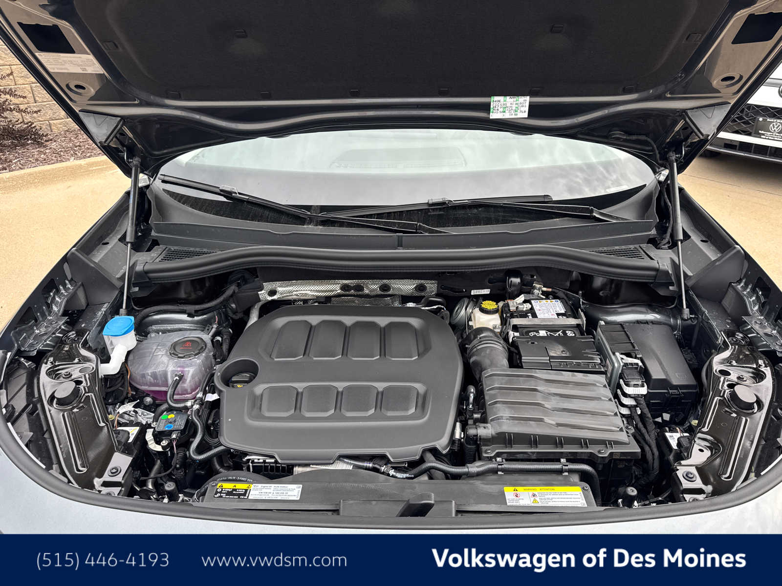 2025 Volkswagen Tiguan S photo 8