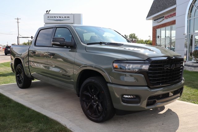 2026 Ram 1500 Laramie Night Edition photo 3