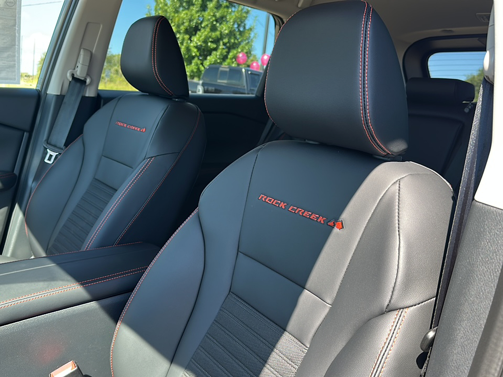 2026 Nissan Rogue SV photo 2