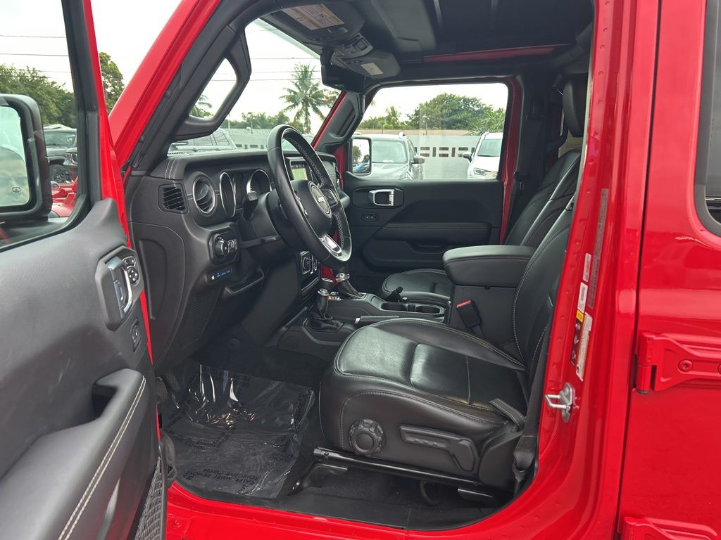 2021 Jeep Wrangler Unlimited Sahara High Altitude 4xe photo 9