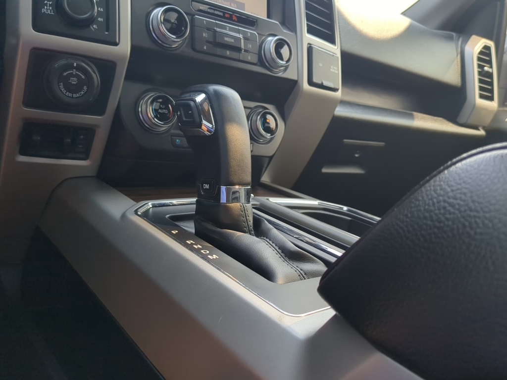 2020 Ford F-150 Lariat photo 5