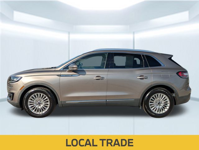 2019 Lincoln Nautilus Standard photo 2