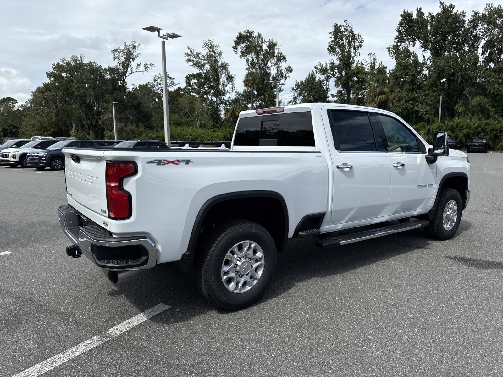 2026 Chevrolet Silverado 2500HD LTZ photo 3