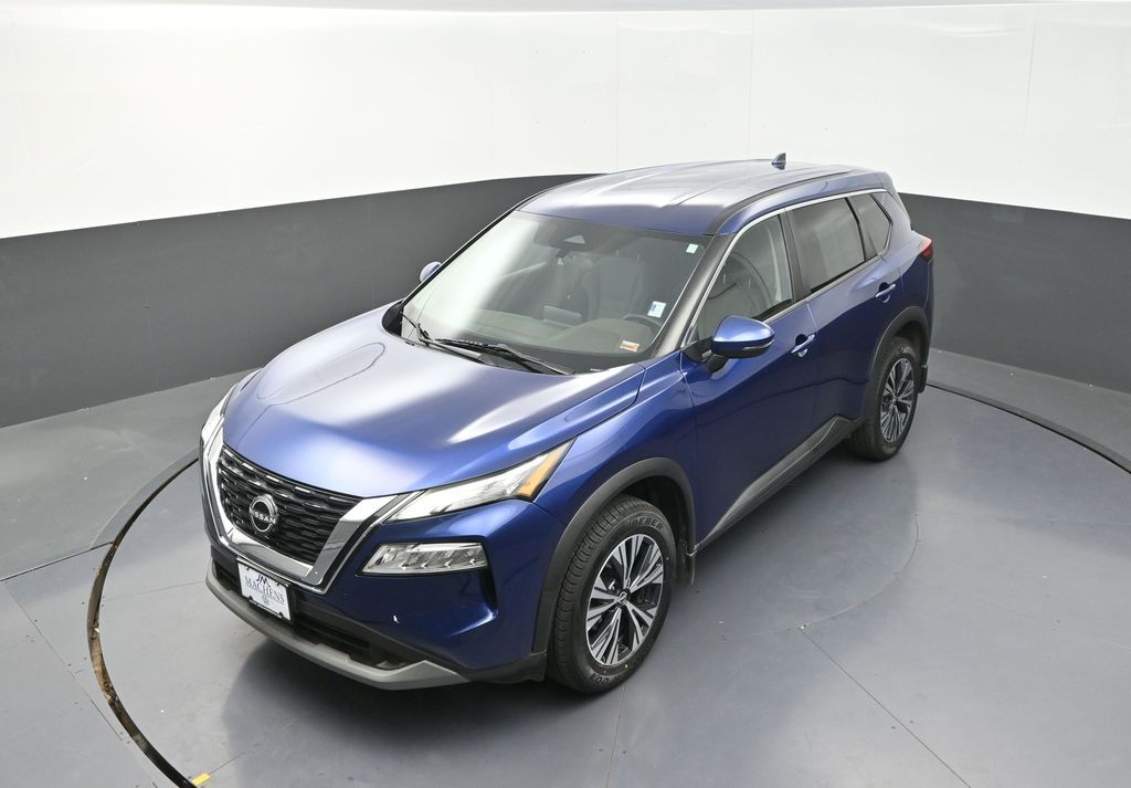 2022 Nissan Rogue SV photo 12