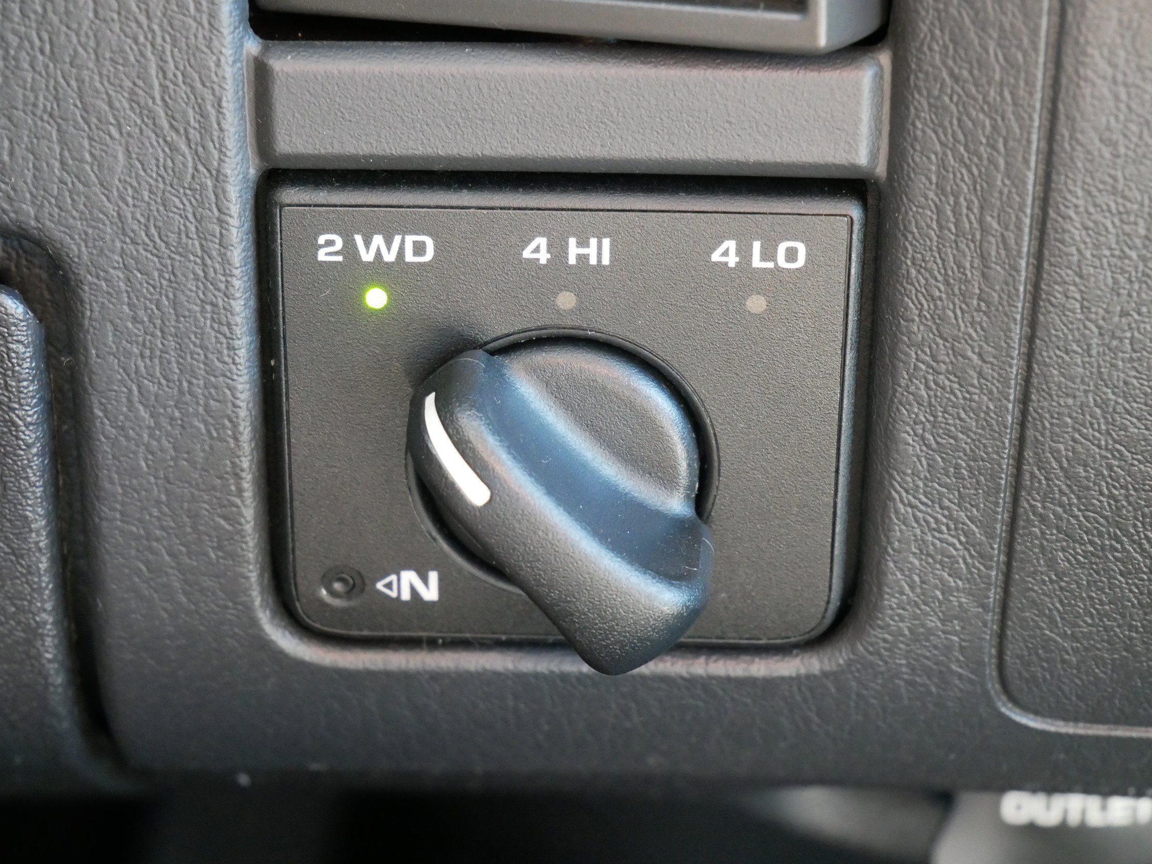 2002 Dodge Durango SLT photo 23
