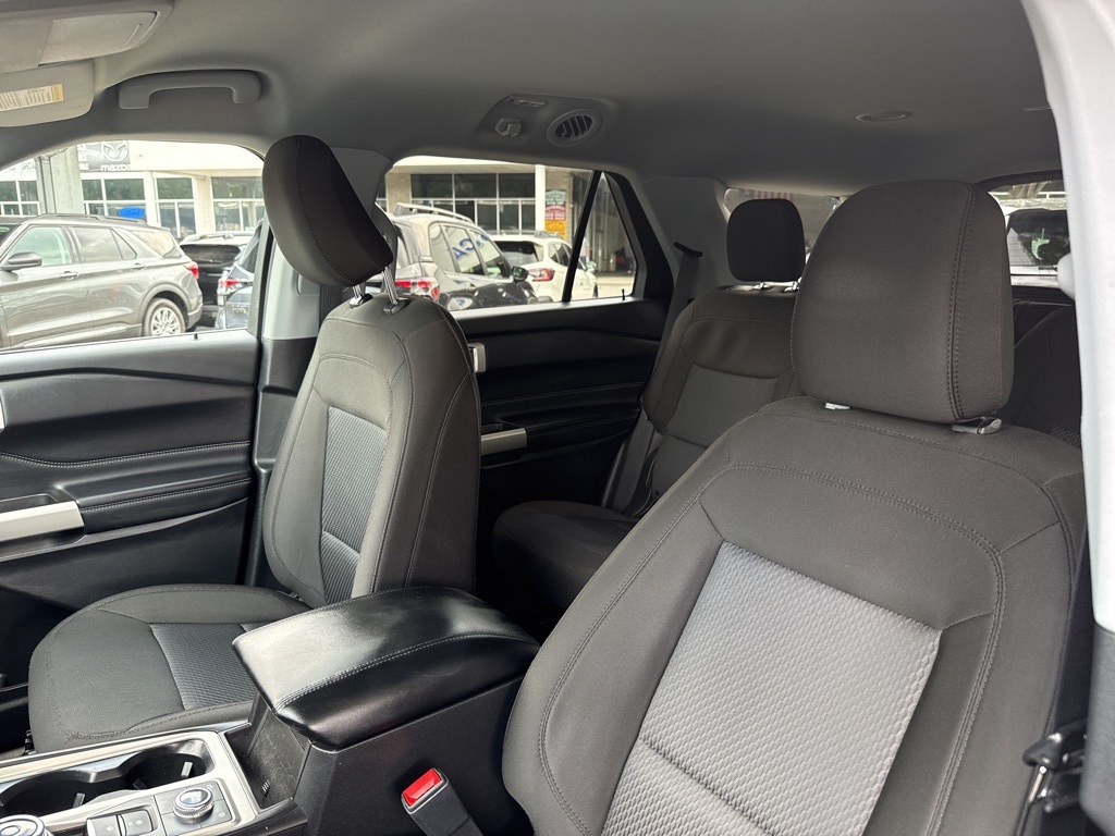 2022 Ford Explorer XLT photo 19